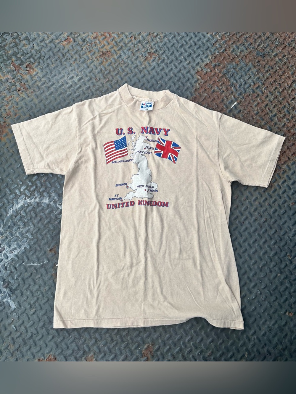 Vintage 80s United States Navy United Kingdom Graphic Flag Map Tee
